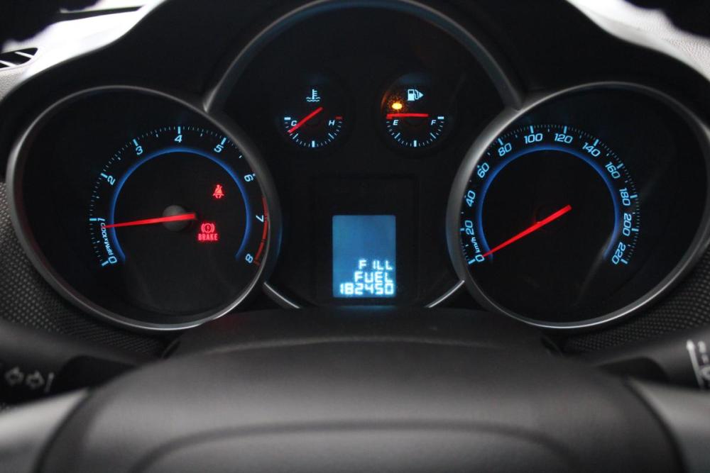 Chevrolet Cruze I Рестайлинг Томск  - изображение 8