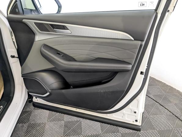 Haval F7x I Рестайлинг с пробегом 2024 года, цена 2 165 000 рублей, 92320 км, внедорожник, Автокод Объявления