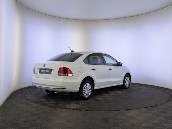 Volkswagen Polo V Рестайлинг с пробегом 2017 года, цена 1 050 000 рублей, 138723 км, седан, Автокод Объявления