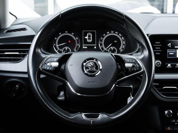 Skoda Rapid II с пробегом 2020 года, цена 1 743 300 рублей, 90430 км, лифтбек, Автокод Объявления