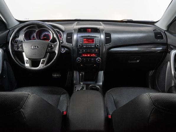 Kia Sorento II с пробегом 2012 года, цена 2 099 000 рублей, 139947 км, внедорожник, Автокод Объявления