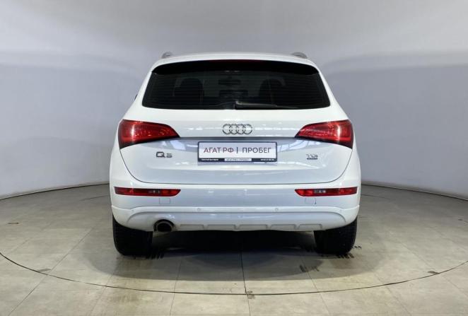 Audi Q5 I (8R) Рестайлинг с пробегом 2012 года, цена 1 800 000 рублей, 251269 км, внедорожник, Автокод Объявления