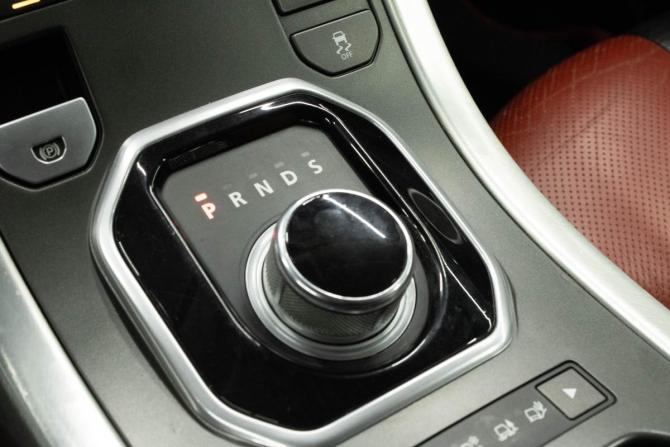 Land Rover Range Rover Evoque I с пробегом 2012 года, цена 2 000 000 рублей, 176738 км, внедорожник, Автокод Объявления