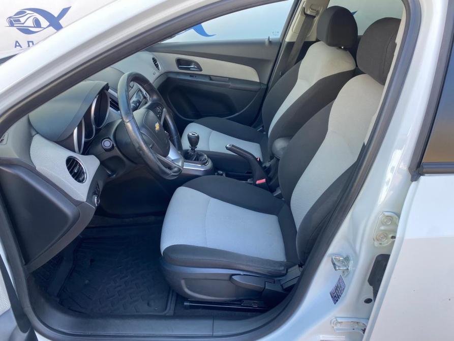 Chevrolet Cruze I Рестайлинг Самара  - изображение 17