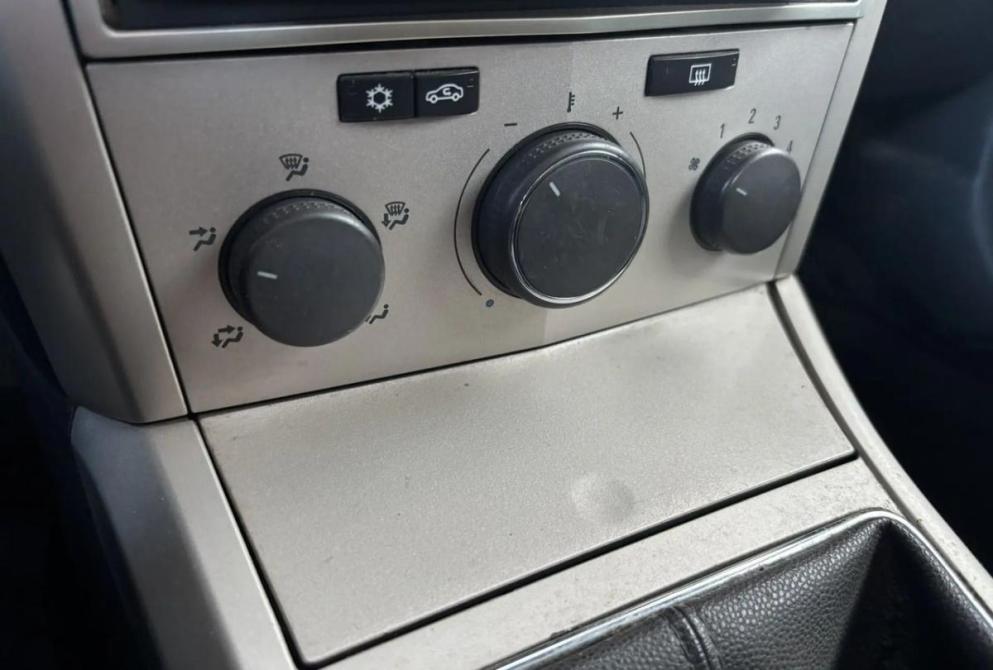 Opel Astra H Рестайлинг Киров  - изображение 16