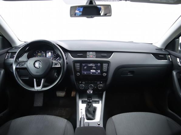Skoda Octavia III (A7) с пробегом 2015 года, цена 1 590 000 рублей, 183308 км, лифтбек, Автокод Объявления