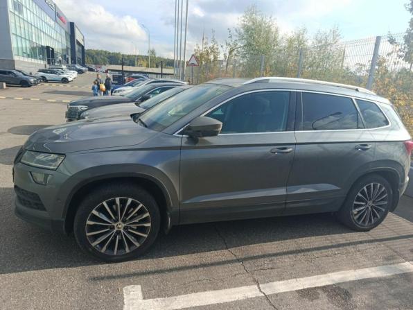 Skoda Karoq I с пробегом 2021 года, цена 1 717 000 рублей, 217014 км, внедорожник, Автокод Объявления