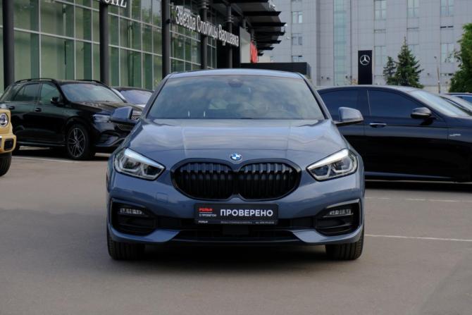 BMW 1 серии III (F40) с пробегом 2021 года, цена 3 045 000 рублей, 28382 км, хэтчбек, Автокод Объявления