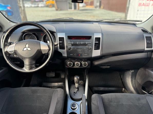 Mitsubishi Outlander II Рестайлинг с пробегом 2011 года, цена 1 369 000 рублей, 161000 км, внедорожник, Автокод Объявления