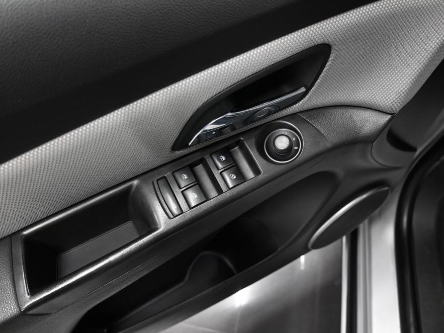 Chevrolet Cruze I Рестайлинг Тверь  - изображение 16
