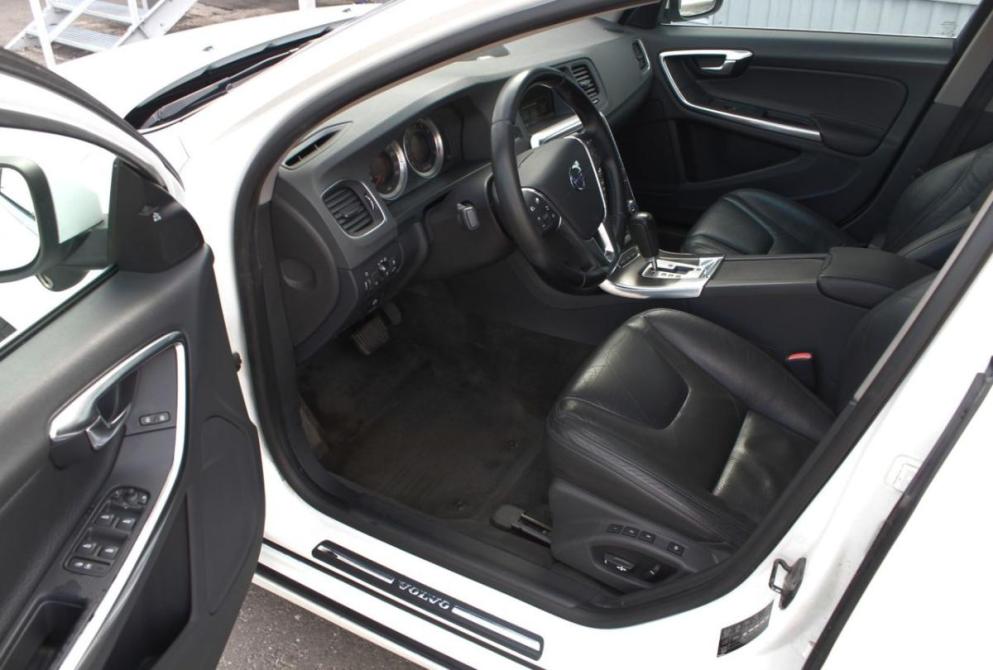 Volvo S60 II Нижний Новгород  - изображение 14