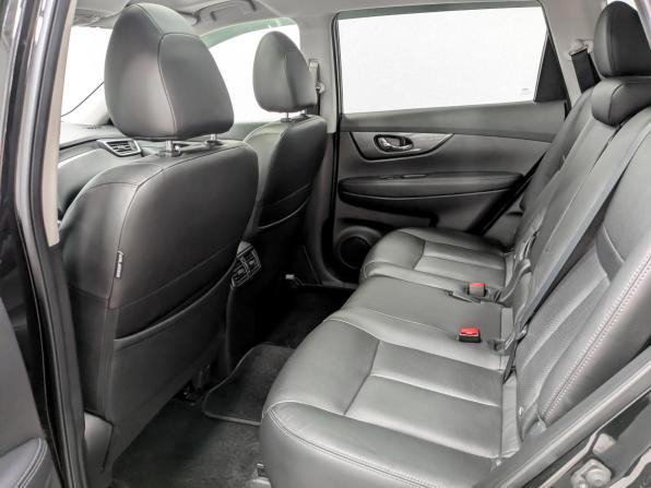 Nissan X-Trail III с пробегом 2018 года, цена 2 215 000 рублей, 129296 км, внедорожник, Автокод Объявления