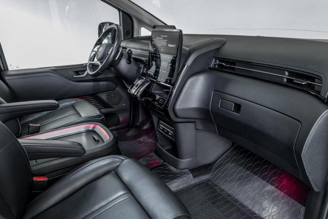 Hyundai Staria I с пробегом 2022 года, цена 4 059 000 рублей, 158058 км, минивэн, Автокод Объявления
