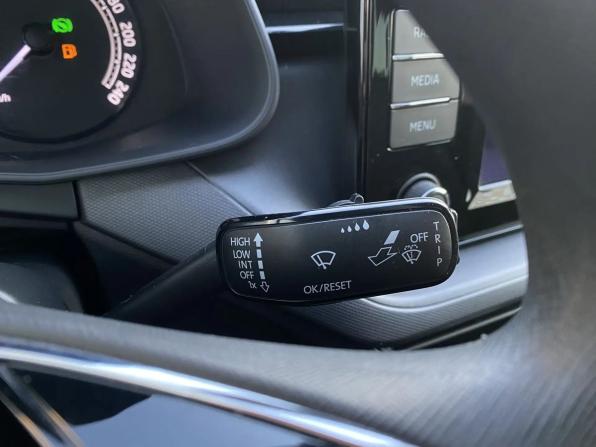Skoda Rapid II с пробегом 2020 года, цена 1 288 000 рублей, 127860 км, лифтбек, Автокод Объявления