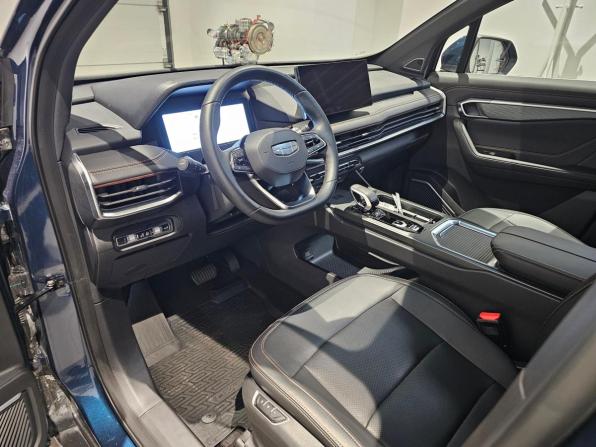 Geely Okavango I Рестайлинг с пробегом 2024 года, цена 2 799 000 рублей, 823 км, внедорожник, Автокод Объявления