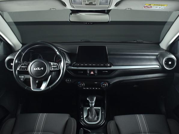 Kia Cerato IV Рестайлинг с пробегом 2021 года, цена 2 285 995 рублей, 46869 км, седан, Автокод Объявления