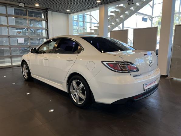Mazda 6 II (GH) Рестайлинг с пробегом 2012 года, цена 700 000 рублей, 273304 км, седан, Автокод Объявления