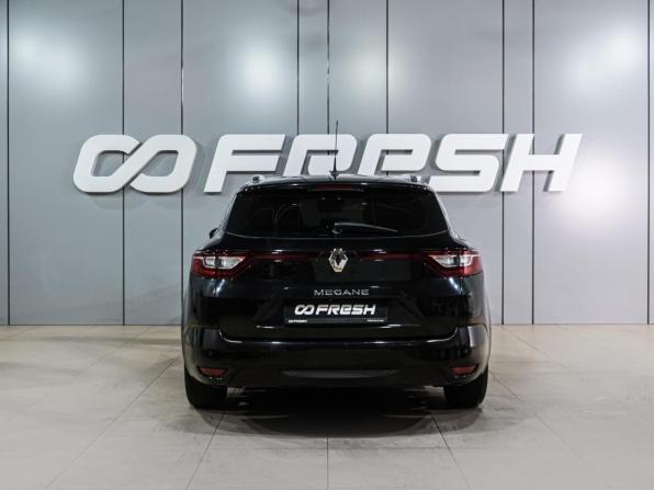 Renault Megane IV с пробегом 2017 года, цена 1 379 000 рублей, 186363 км, универсал, Автокод Объявления