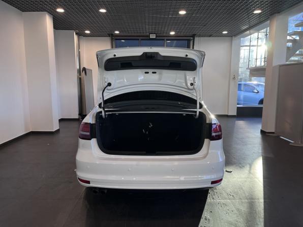Volkswagen Jetta VI Рестайлинг с пробегом 2017 года, цена 1 225 000 рублей, 163131 км, седан, Автокод Объявления