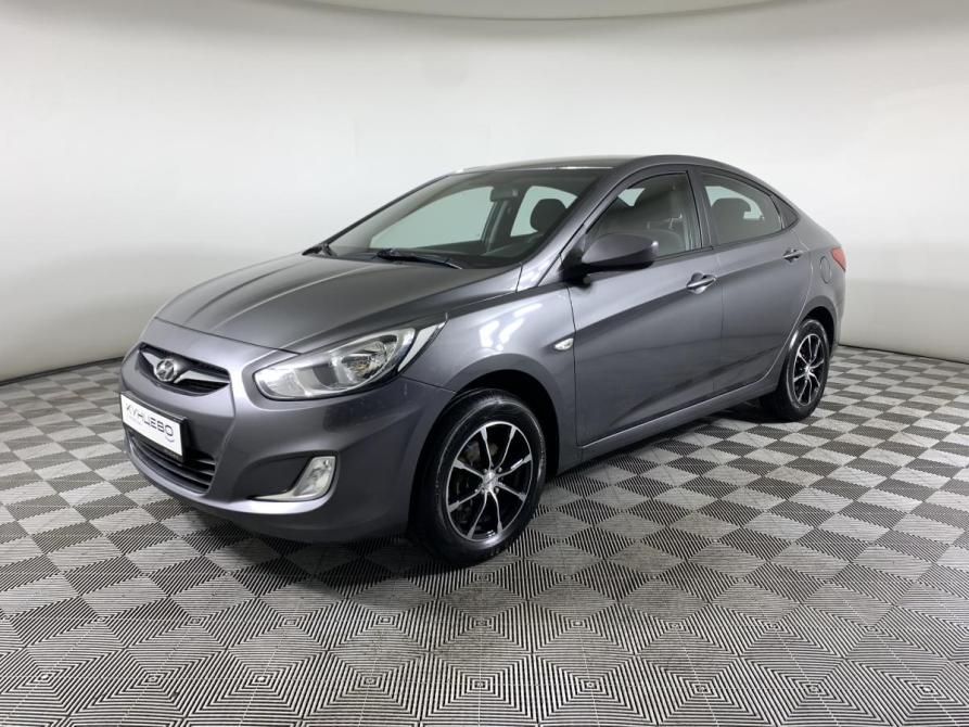 Hyundai Solaris I Москва  - изображение 1