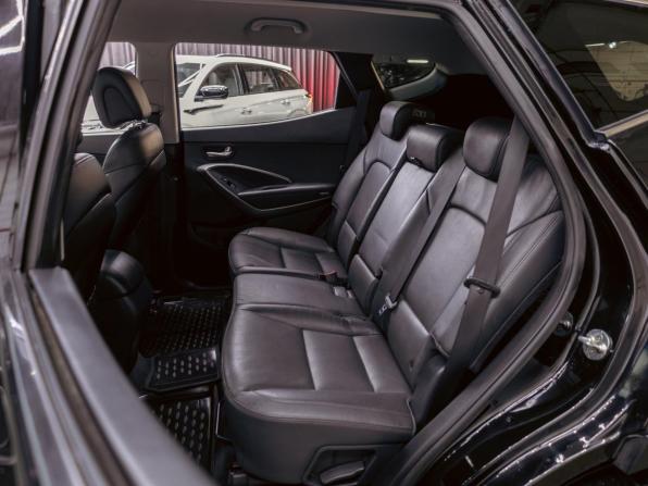 Hyundai Santa Fe III Рестайлинг с пробегом 2017 года, цена 2 395 000 рублей, 136546 км, внедорожник, Автокод Объявления