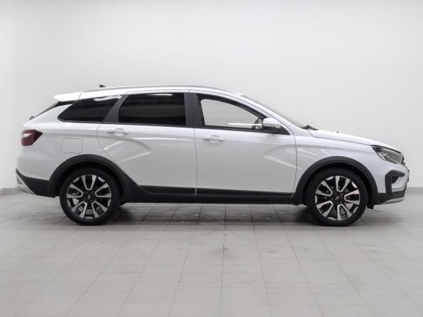 Lada (ВАЗ) Vesta I Рестайлинг (NG) с пробегом 2025 года, цена 1 615 000 рублей, 37876 км, универсал, Автокод Объявления