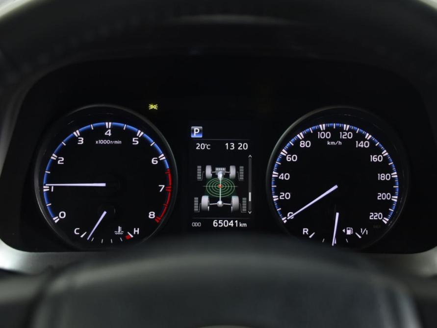 Toyota RAV4 IV (XA40) Рестайлинг Санкт-Петербург  - изображение 13