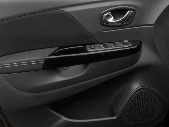 Renault Kaptur I с пробегом 2018 года, цена 1 020 000 рублей, 131348 км, внедорожник, Автокод Объявления