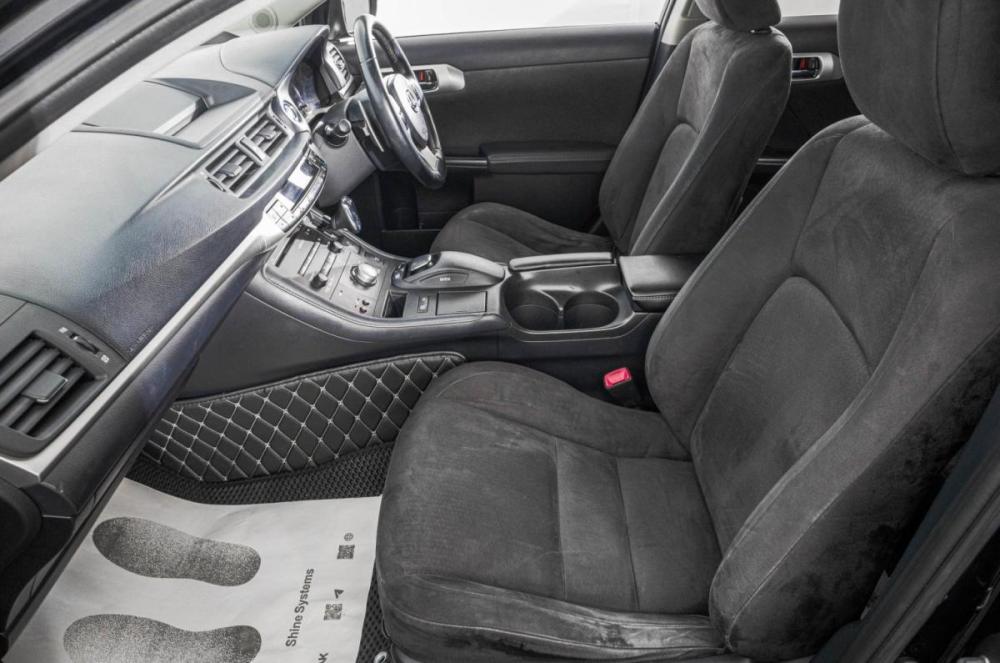 Lexus CT I Барнаул  - изображение 22