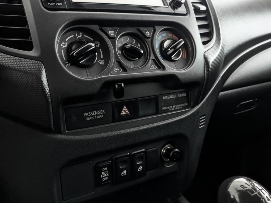 Mitsubishi L200 V Москва  - изображение 21