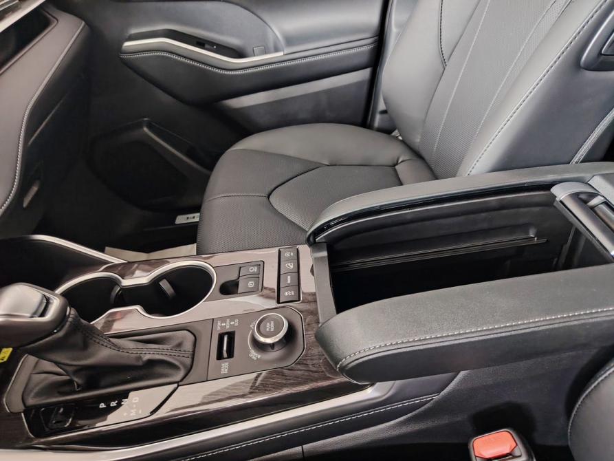 Toyota Highlander IV (XU70) Новосибирск  - изображение 19