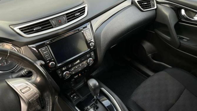 Nissan Qashqai II с пробегом 2018 года, цена 1 638 000 рублей, 123000 км, внедорожник, Автокод Объявления