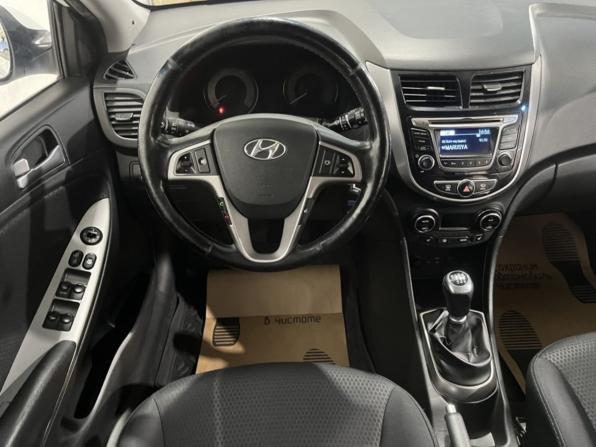 Hyundai Solaris I Рестайлинг с пробегом 2014 года, цена 950 000 рублей, 129484 км, хэтчбек, Автокод Объявления