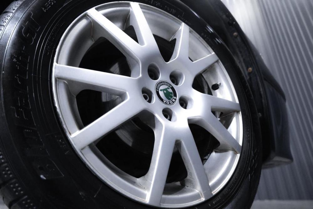 Skoda Octavia I (A4) Рестайлинг Тюмень  - изображение 13