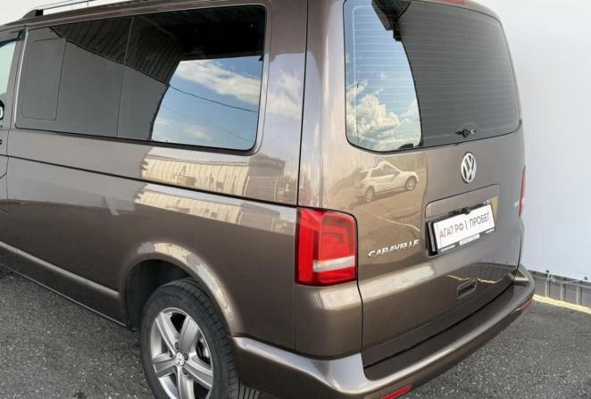 Volkswagen Caravelle T5 Рестайлинг с пробегом 2013 года, цена 1 550 000 рублей, 352420 км, минивэн, Автокод Объявления
