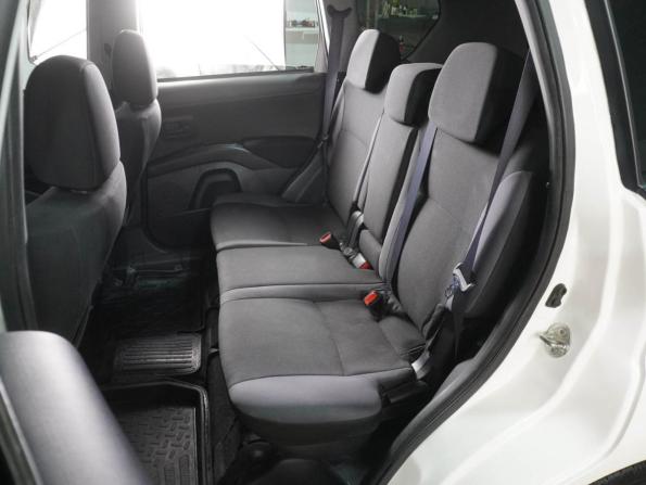 Mitsubishi Outlander II Рестайлинг с пробегом 2011 года, цена 999 000 рублей, 245220 км, внедорожник, Автокод Объявления