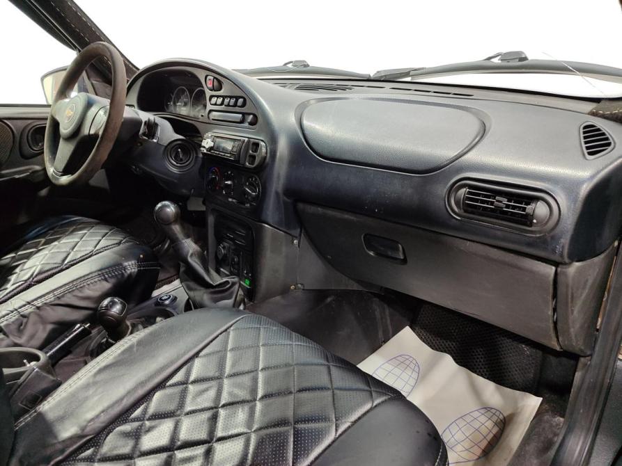 Chevrolet Niva I Рестайлинг Нижневартовск  - изображение 14