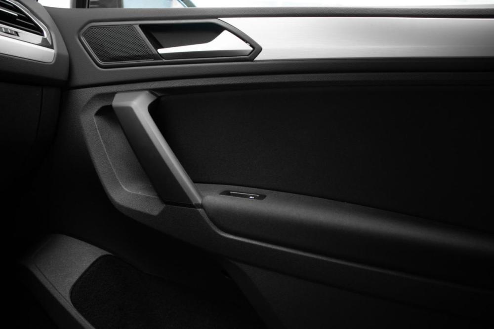 Volkswagen Tiguan II Рестайлинг Москва  - изображение 26