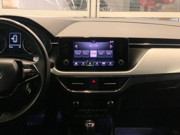 Skoda Rapid II с пробегом 2021 года, цена 1 650 000 рублей, 91912 км, лифтбек, Автокод Объявления