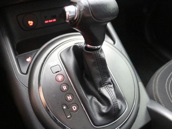 Kia Sportage III с пробегом 2010 года, цена 1 130 000 рублей, 242582 км, внедорожник, Автокод Объявления
