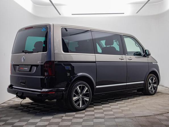 Volkswagen Multivan T6 Рестайлинг с пробегом 2021 года, цена 4 790 000 рублей, 243112 км, минивэн, Автокод Объявления