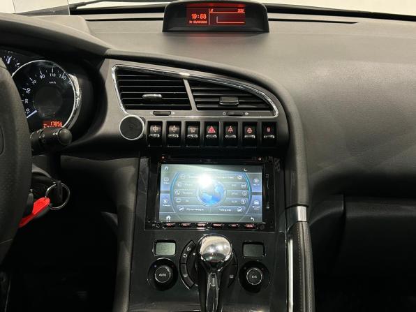 Peugeot 3008 I с пробегом 2012 года, цена 599 000 рублей, 236254 км, внедорожник, Автокод Объявления