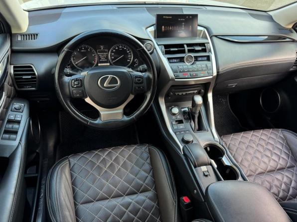 Lexus NX I с пробегом 2015 года, цена 2 449 000 рублей, 282823 км, внедорожник, Автокод Объявления