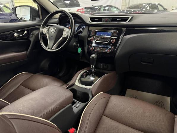 Nissan Qashqai II с пробегом 2018 года, цена 1 649 000 рублей, 143124 км, внедорожник, Автокод Объявления