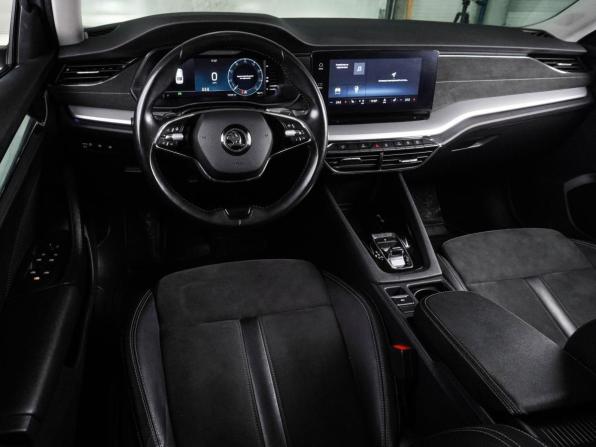 Skoda Octavia IV (A8) с пробегом 2021 года, цена 2 169 000 рублей, 120426 км, лифтбек, Автокод Объявления