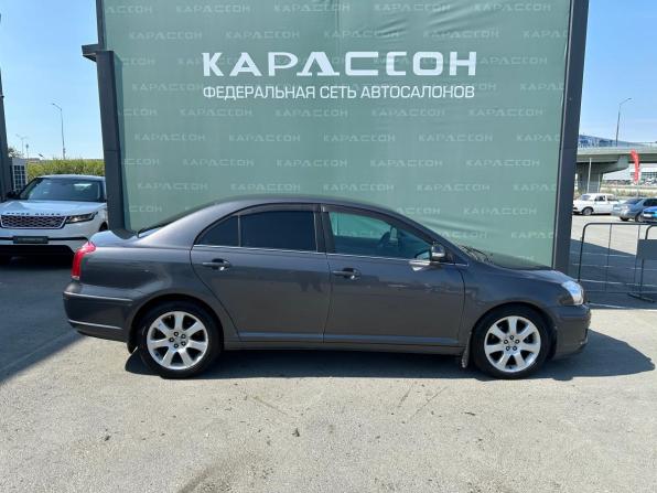Toyota Avensis II с пробегом 2006 года, цена 760 000 рублей, 256000 км, седан, Автокод Объявления
