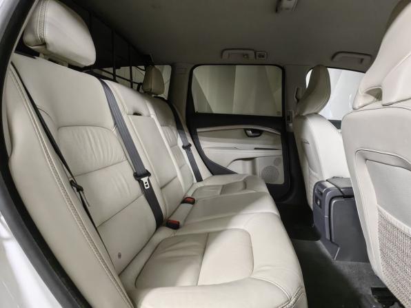 Volvo XC70 II с пробегом 2012 года, цена 1 199 000 рублей, 286664 км, универсал, Автокод Объявления