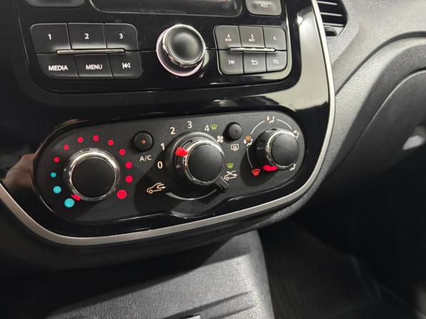 Renault Kaptur I с пробегом 2020 года, цена 1 490 000 рублей, 103550 км, внедорожник, Автокод Объявления