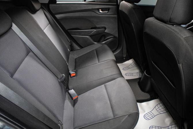 Hyundai Solaris II с пробегом 2019 года, цена 1 399 000 рублей, 55671 км, седан, Автокод Объявления