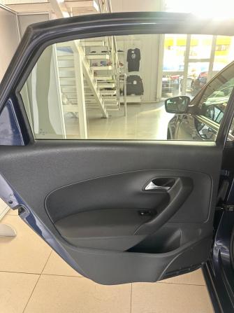 Volkswagen Polo V с пробегом 2011 года, цена 648 000 рублей, 178400 км, седан, Автокод Объявления
